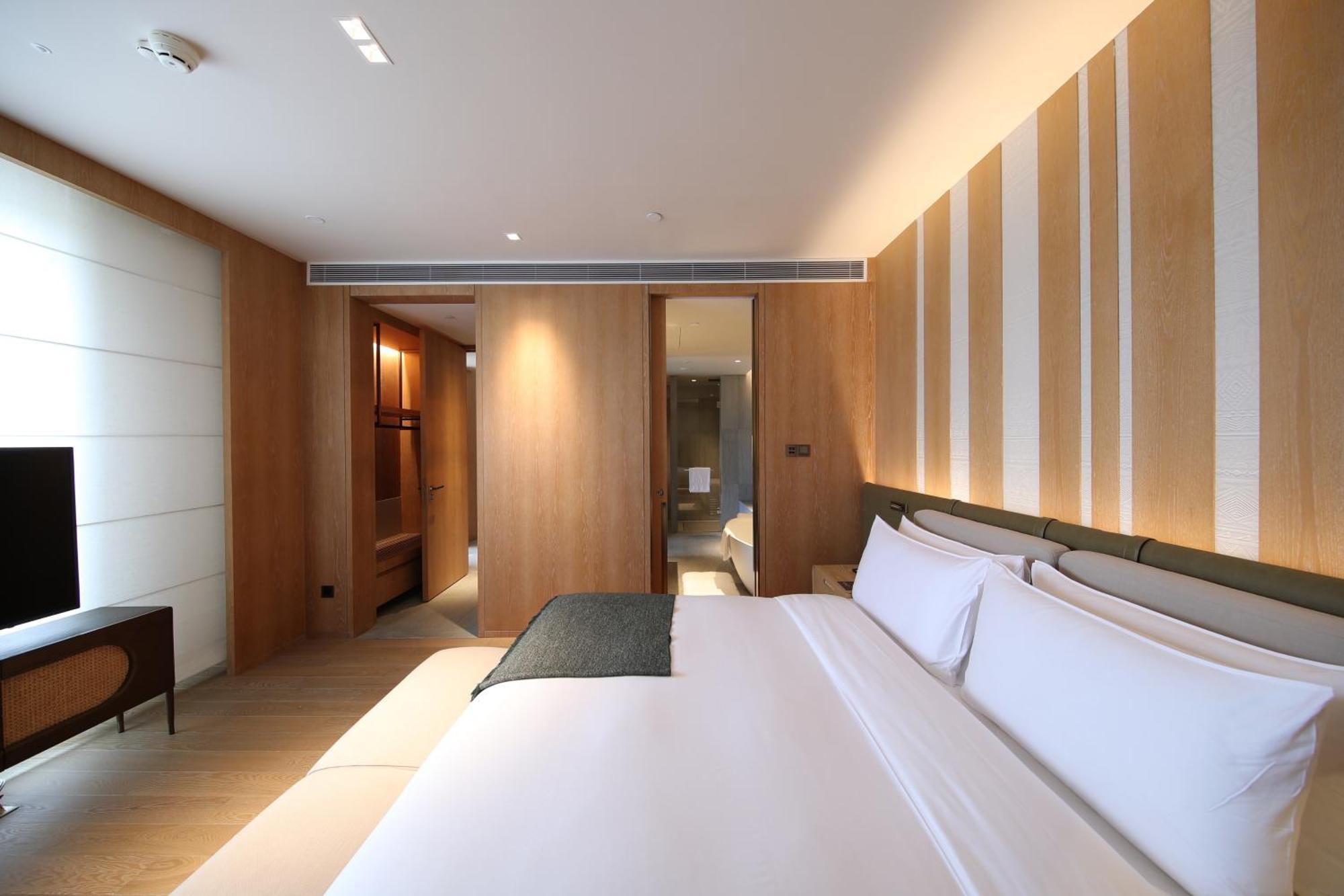 Joyze Hotel Xiamen, Curio Collection By Hilton Esterno foto