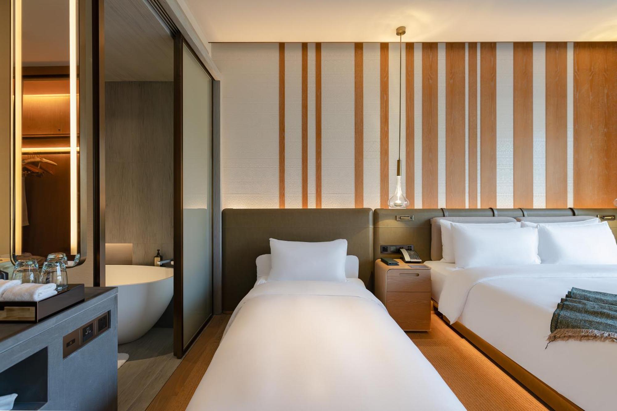 Joyze Hotel Xiamen, Curio Collection By Hilton Esterno foto
