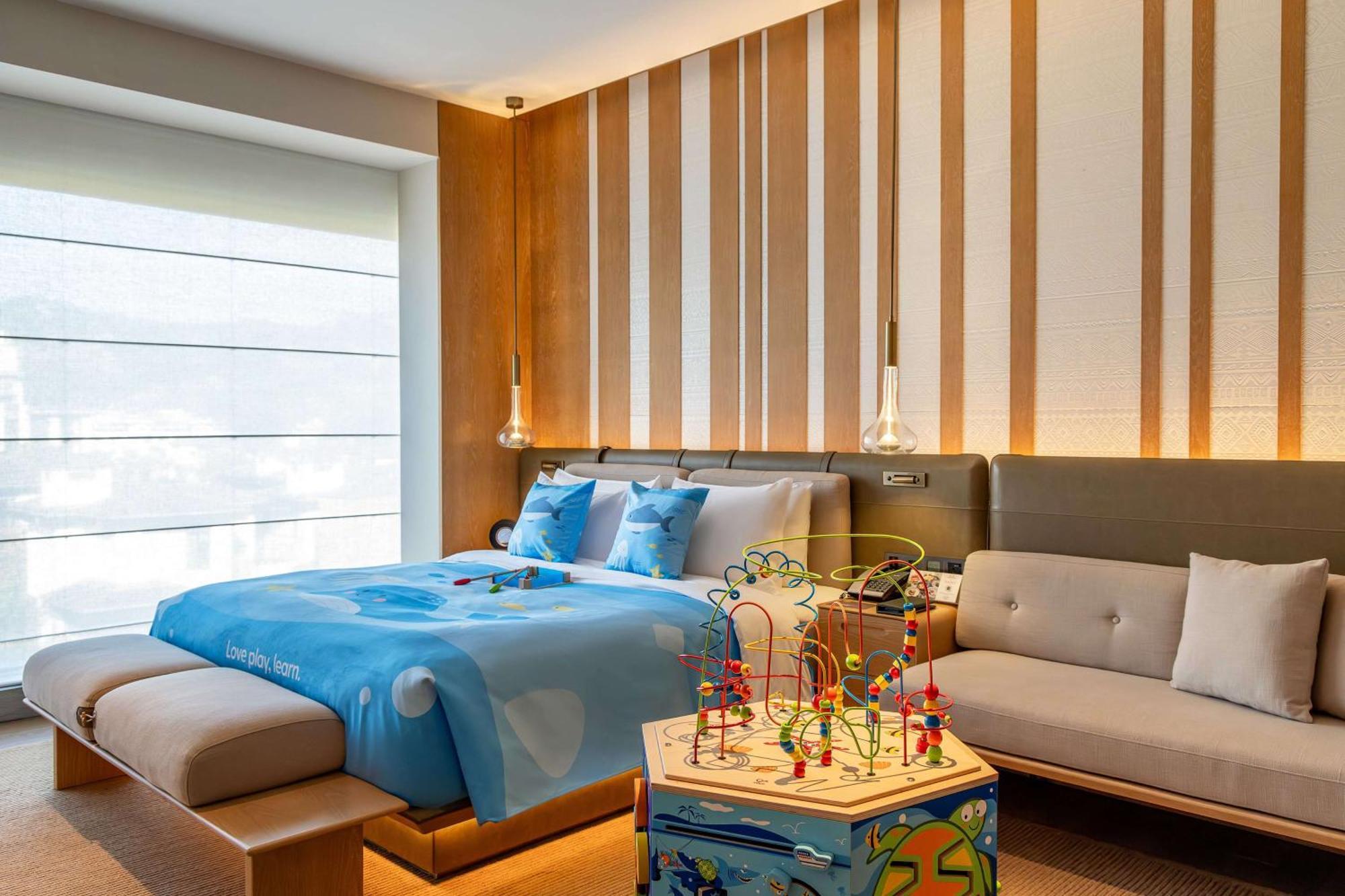 Joyze Hotel Xiamen, Curio Collection By Hilton Esterno foto